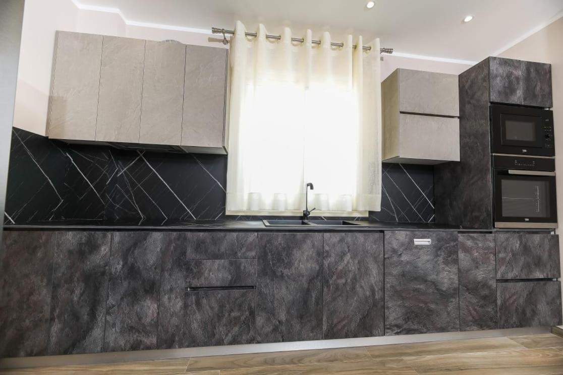 Valbona Apartament's 1 *