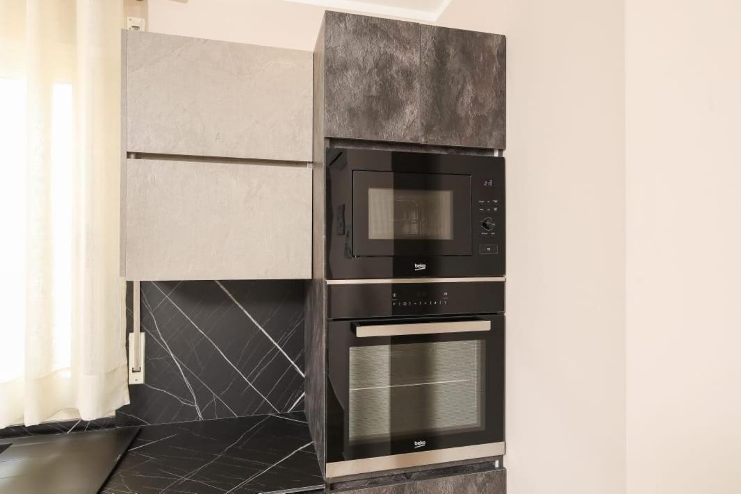 Valbona Apartament's 1 * Vlorë